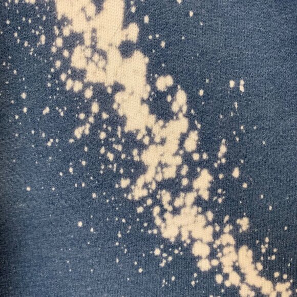 Mama Heart Sweatshirt Womens XL Embroidered Bleached Sweatshirt Tie Dye Pullover - Picture 4 of 5